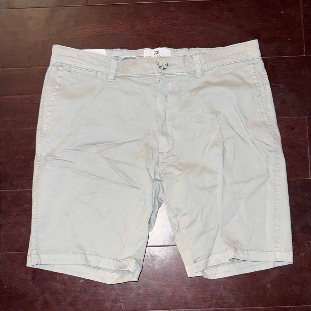 Size 34 Thread & Cloth Shorts